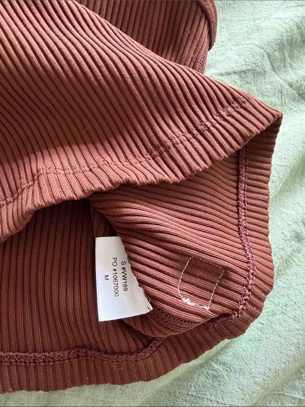 Vuori Ribbed Crop Tank - Brown - Picture 5 of 5